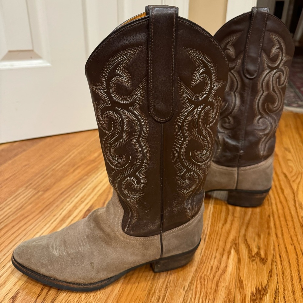 Caborca vintage suede cowboy boots vibram sole size 8.5
